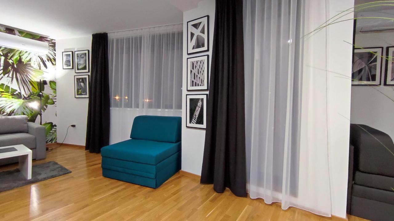 House Of Mac Apartments Ni 외부 사진