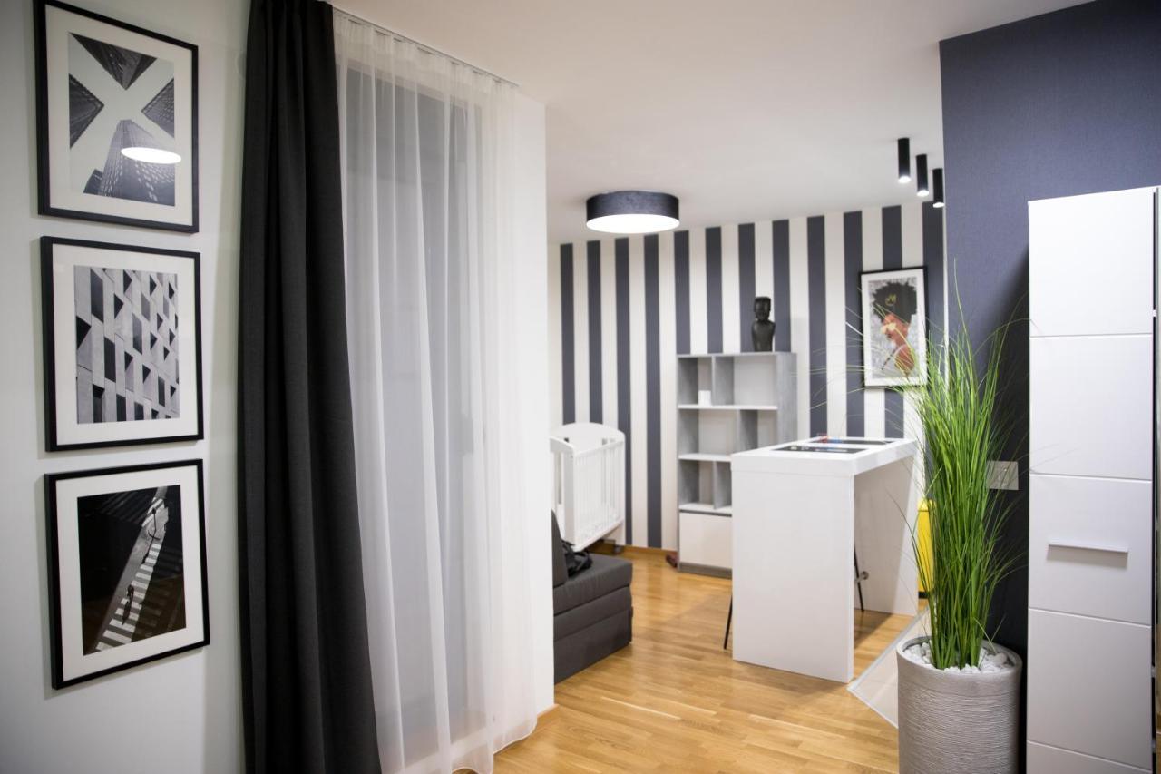 House Of Mac Apartments Ni 외부 사진